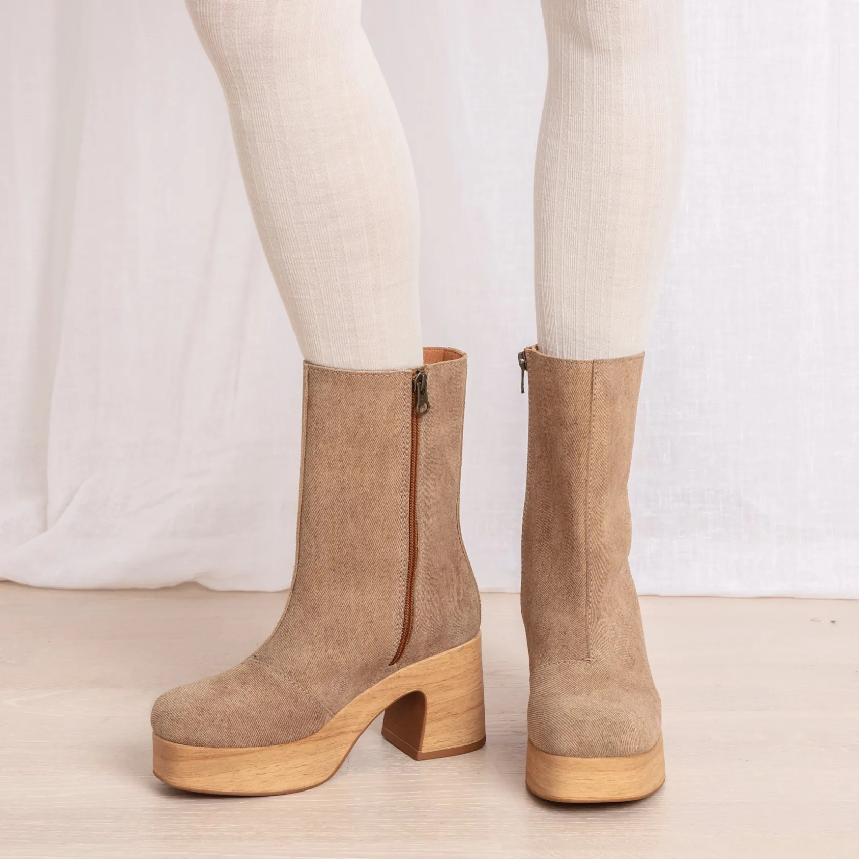 bobbie_beige_3.webp Store Bobbie Boots