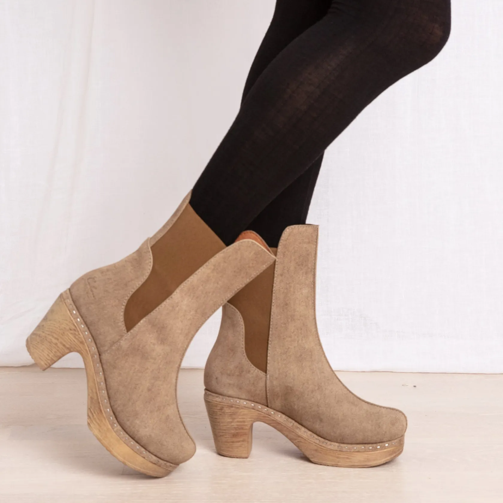 leia_beige_3.webp Store Leia Boots