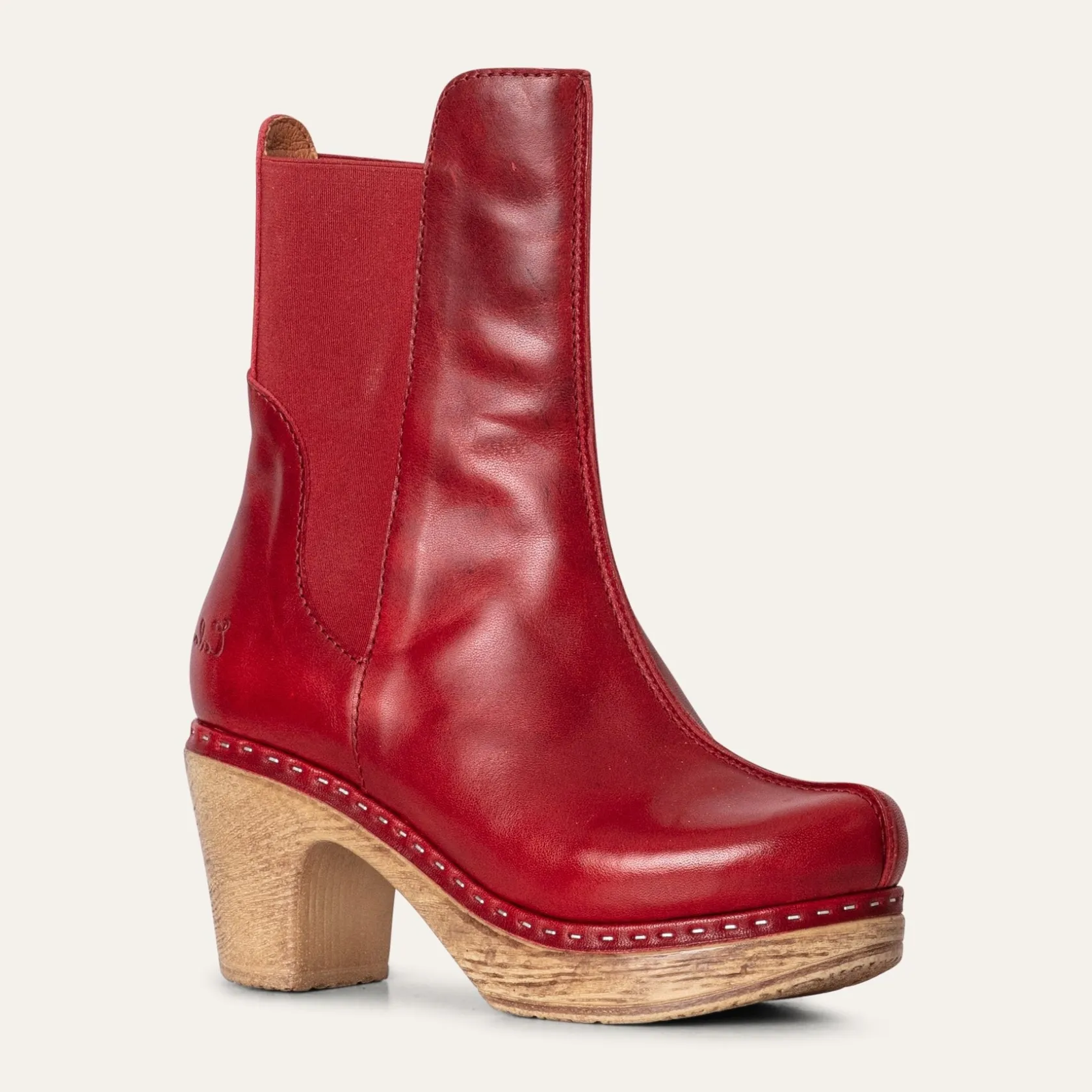 leia_red_2.webp Outlet Leia Boots