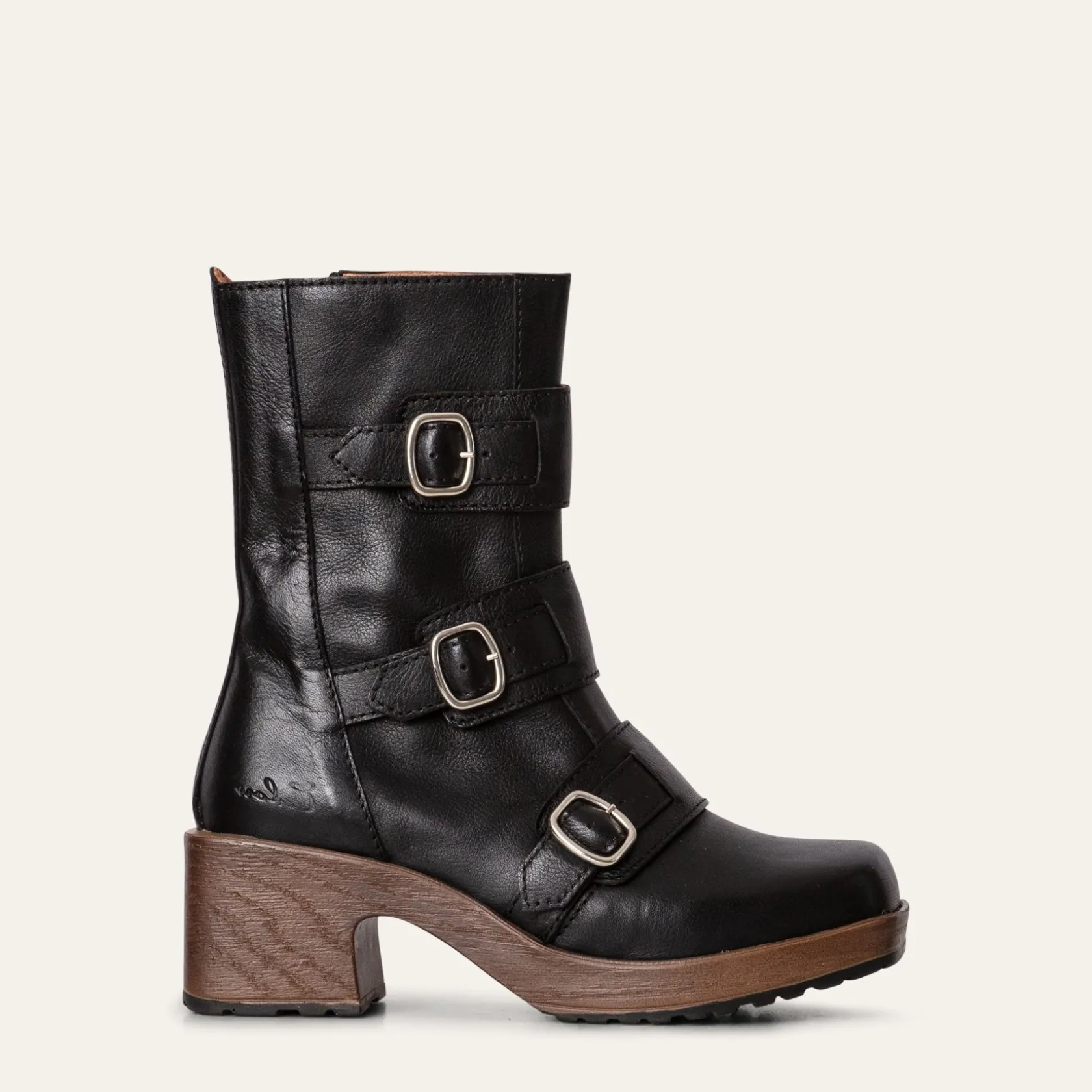 luna_black_3.webp Cheap Luna Boots