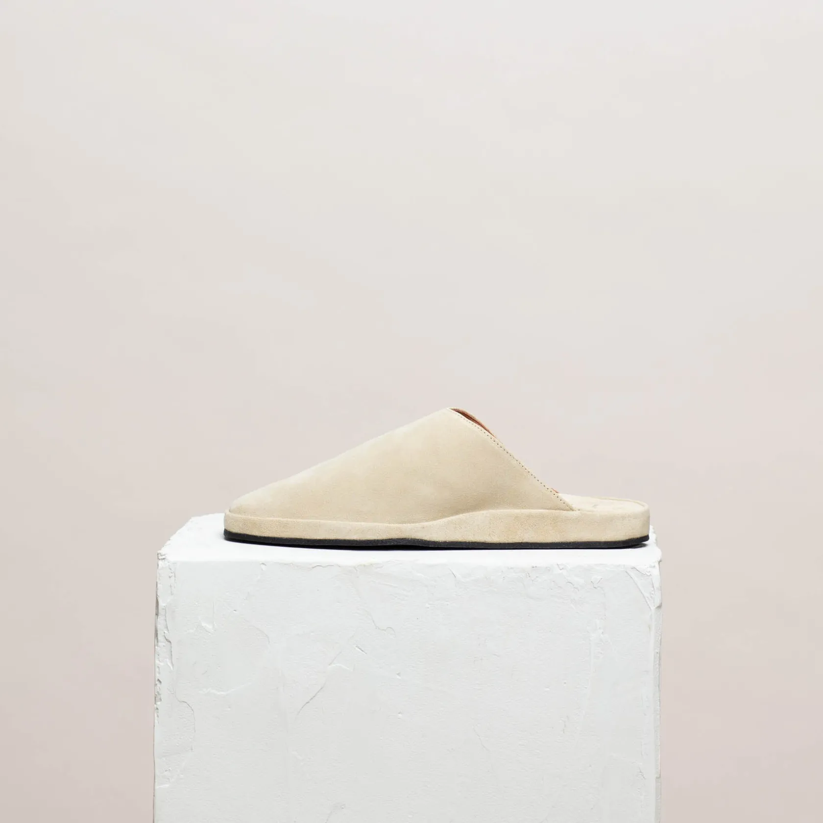 tara_outdoor__indoor_slipper_3.webp New Tara outdoor & indoor Slipper Sale/archive | Luxury Slippers