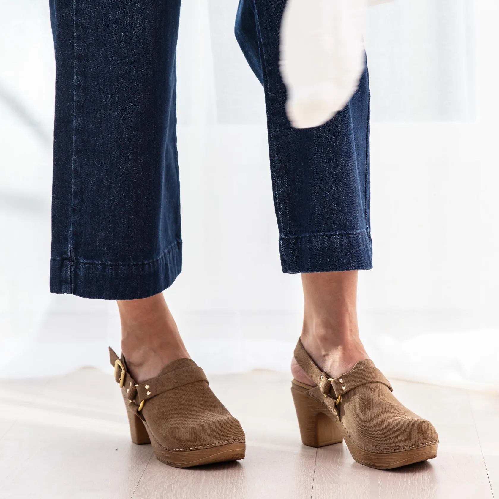 tindra_beige_3.webp Cheap Tindra High Heel Soft Clogs